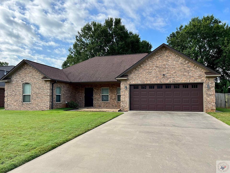 1st image of 3429 Garrett Ln