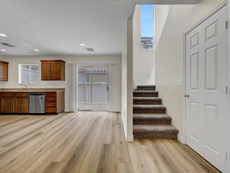 3952 Badgerbrook St — Photo 11