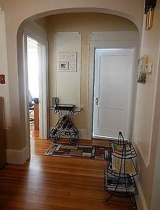 5th image of 87 Sewaren Ave