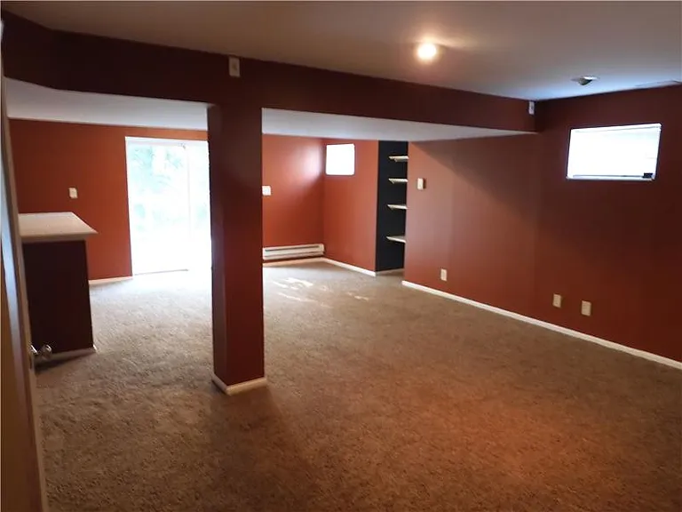 3025 Wolf Creek Way — Photo 17