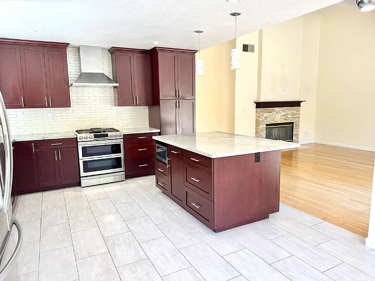 3281 Falerno Way — Photo 20