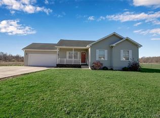 5610 Cummings Rd, Akron, NY 14001