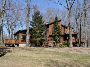 7 Sun Watch Ct, Ramsey, NJ 07446