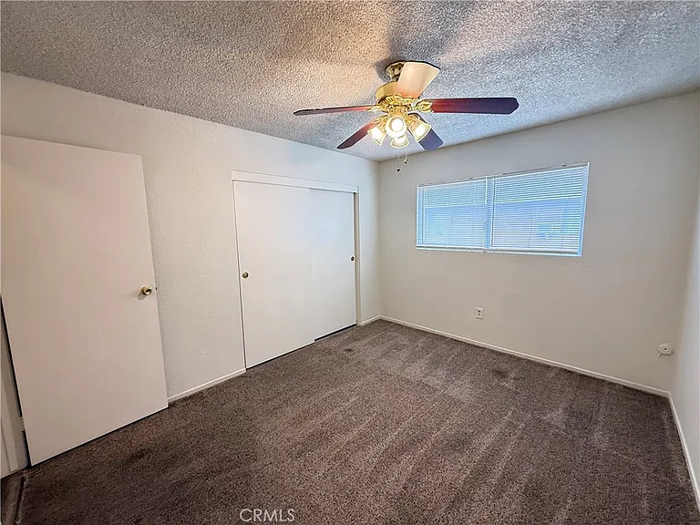 420 E Blueridge Ave — Photo 11