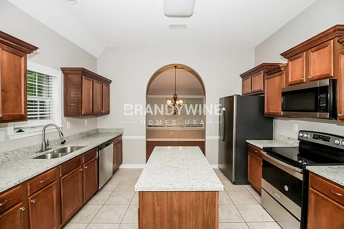 1581 Farkleberry Dr — Photo 9