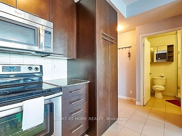 500 Sherbourne St #2701 — Photo 7