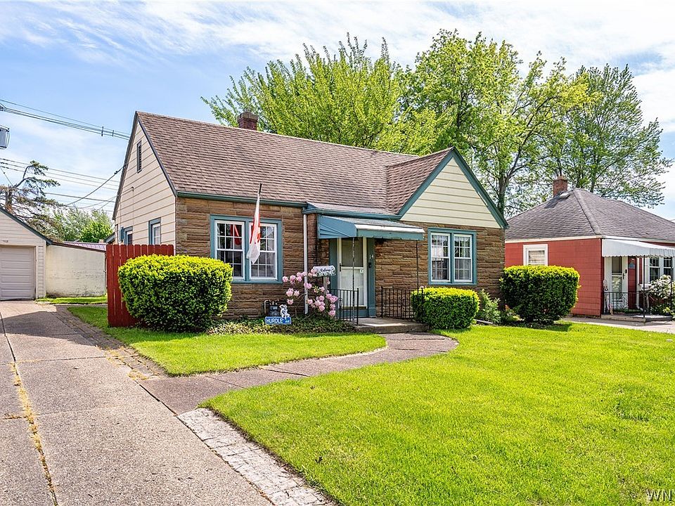 1st image of 14 Fowler Ave