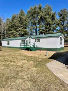 246 W Larch Rd, Harrison, MI, 48625
