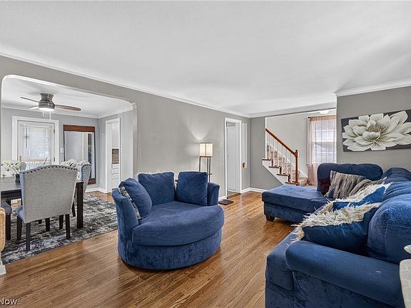 5th image of 1403 Churchill Rd