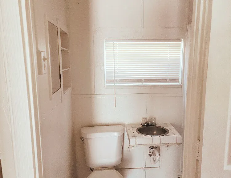 835 W Main St #C1 — Photo 6