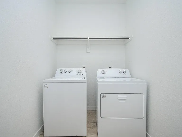 30030 Gallatin River Ln — Photo 31
