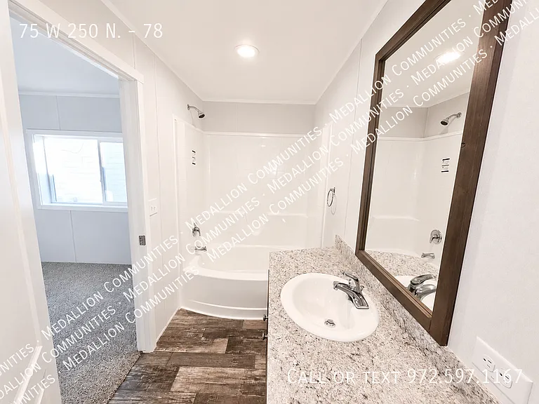 75 W 250 N #78 — Photo 8