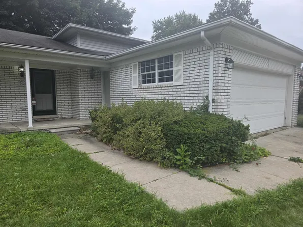 21669 Tulipwood St, Woodhaven, MI 48183