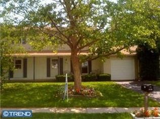 2813 N Ford Dr, Hatfield, PA 19440