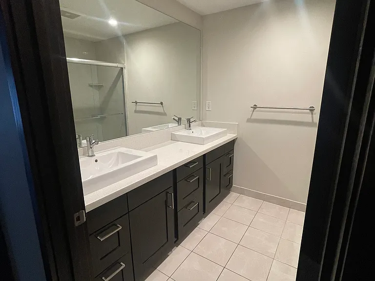 1229 E Wilson Ave #204 — Photo 10