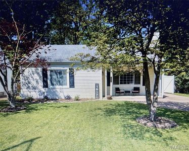 1017 Plaza Ter, Saint Louis, MO, 63122