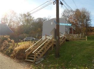 3926 Harry St, Pittsburgh, PA 15213