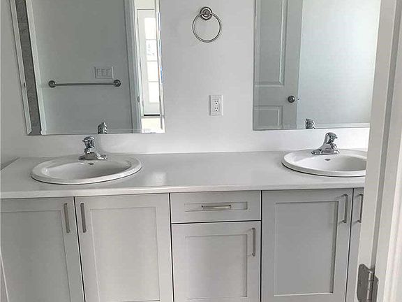 2nd image of 309 Pratt Dr