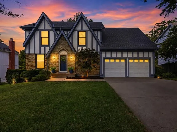 6832 Alden St, Shawnee, KS 66216