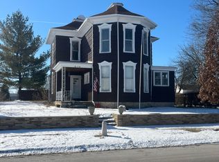 201 E Benton St, Wapakoneta, OH 45895