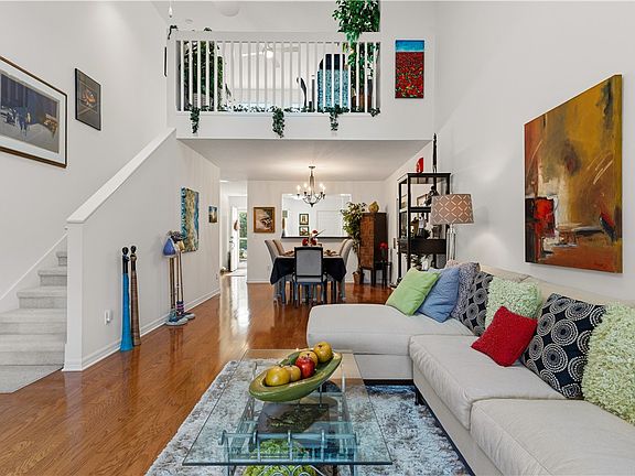 5th image of 530 6th St