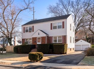 492 Davison St #2, Maywood, NJ 07607