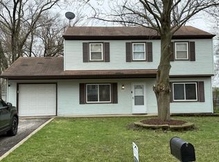 531 Redwood Rd, Bolingbrook, IL