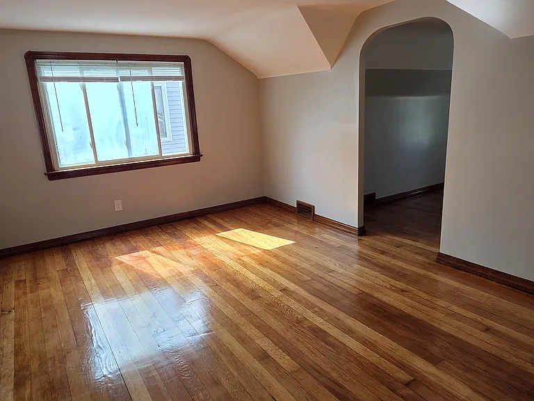3321 Archmere Ave — Photo 4