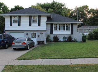4204 S Pleasant St, Independence, MO 64055