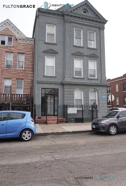 2 bed, 1.0 bath, $1,900 — Photo 1
