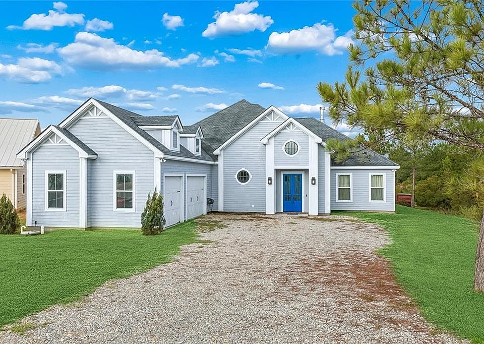 1st image of 12640 Emerald Ct