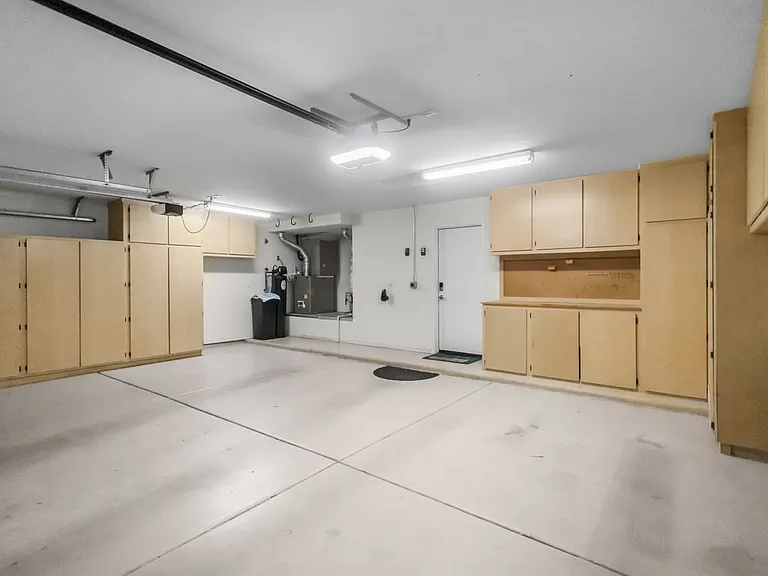 8352 W Molly Ln — Photo 21
