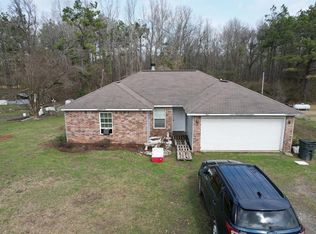 903 Maddox St, Star City, AR 71667