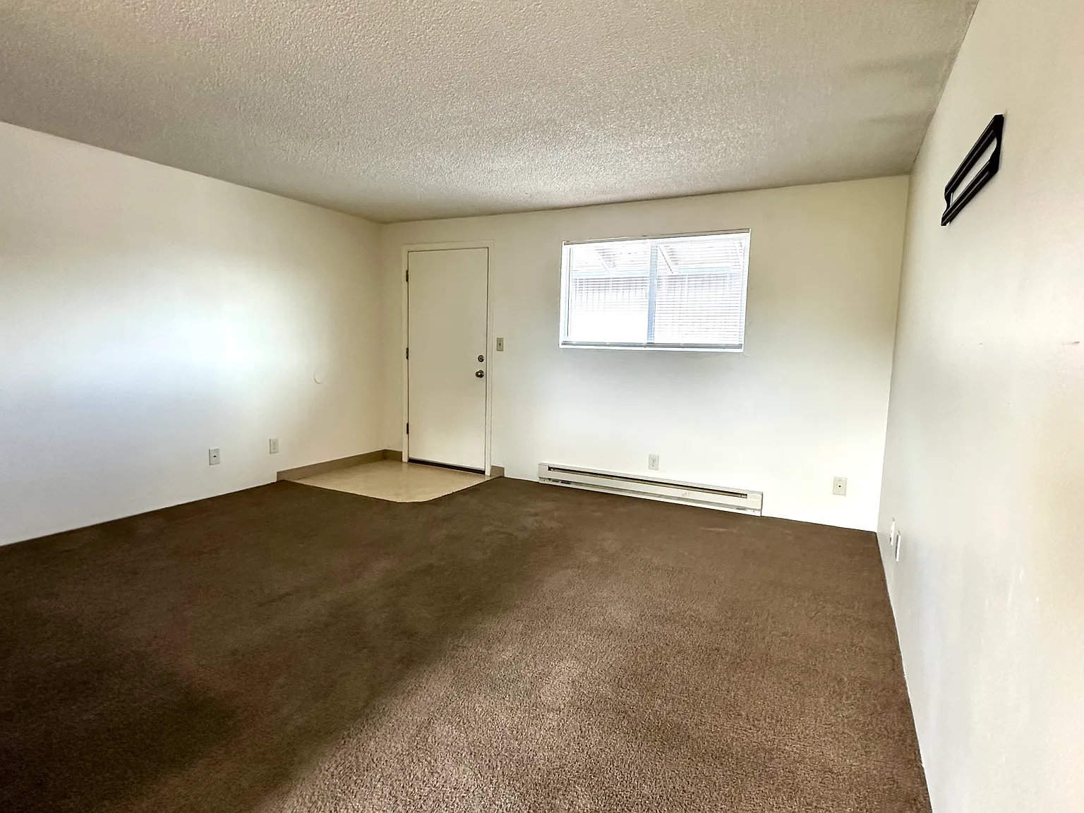 Studio, 364 sqft, $1,195 — Photo 4