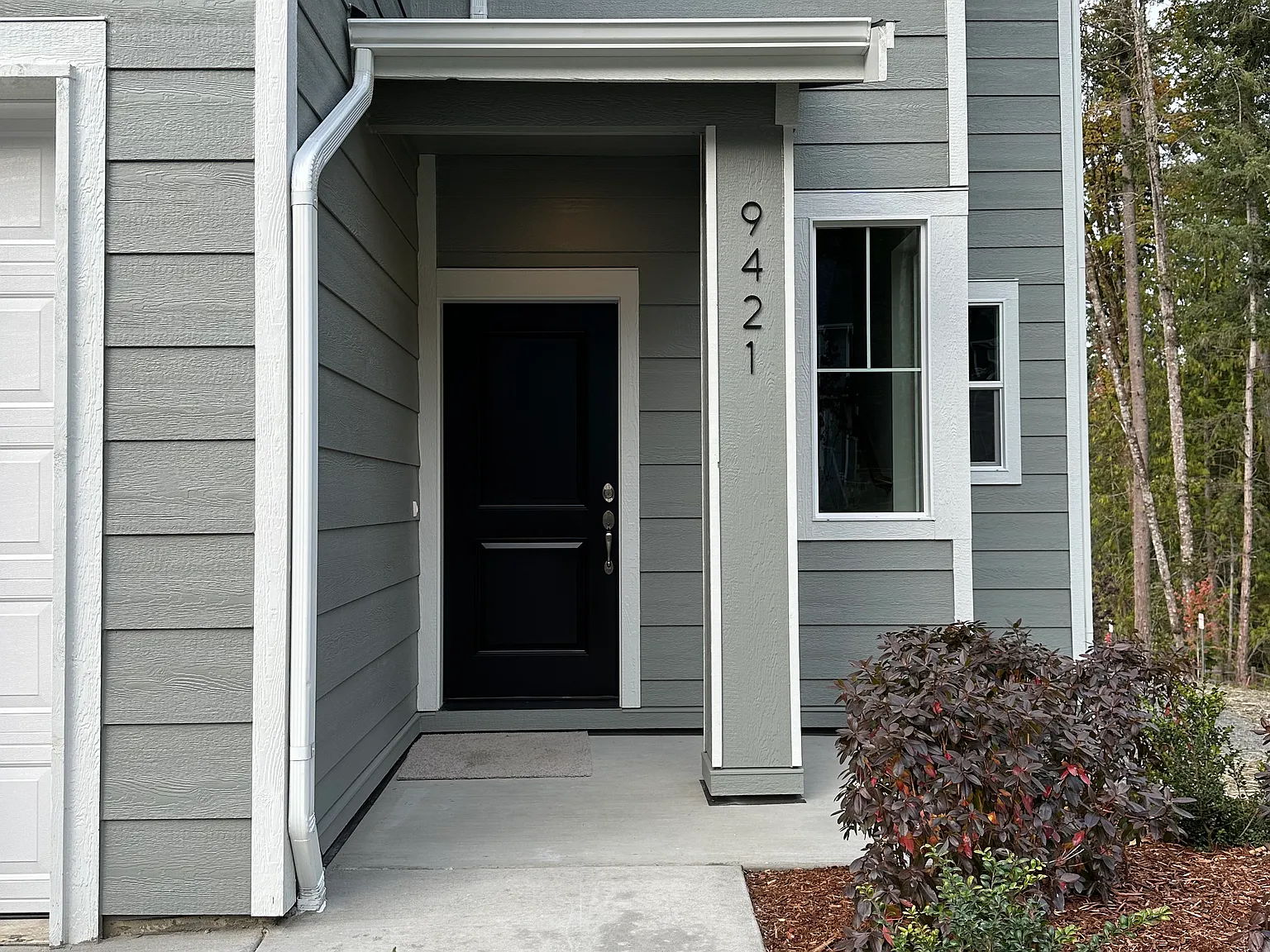 3 bed, 2.5 bath, 1589 sqft, $3,000 — Photo 3