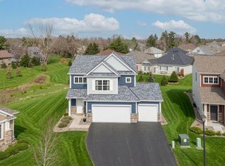 1859 Hinsdale Cir, Hudson, WI 54016