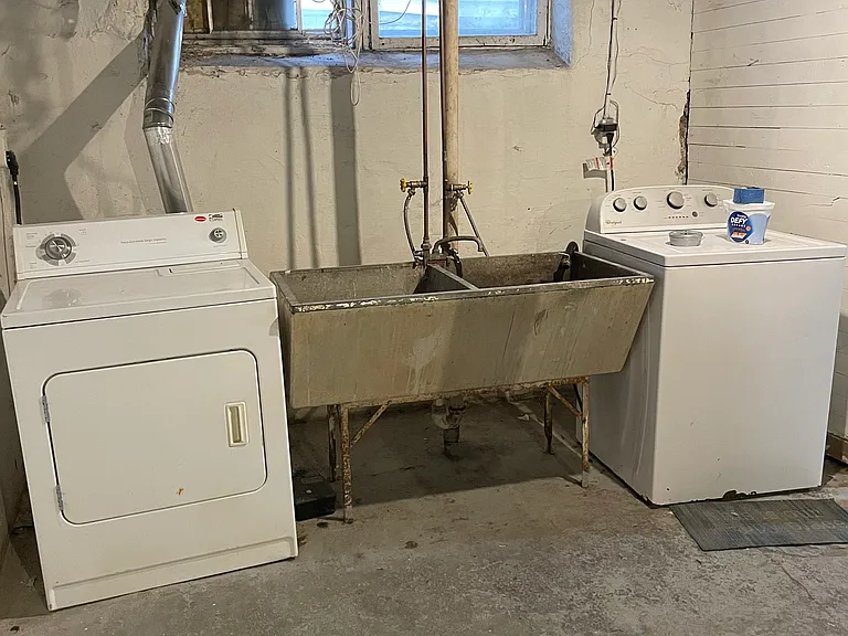 2019 Willow Ave N — Photo 10