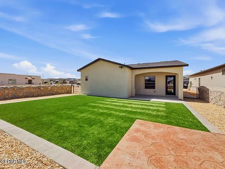 13961 Victory Sky Ave — Photo 3