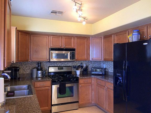 5th image of 2419 W Lucia Dr