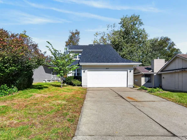 8007 Alpine Dr, Urbandale, IA 50322