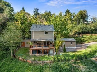 21216 Des Moines Memorial Dr S, Des Moines, WA 98198