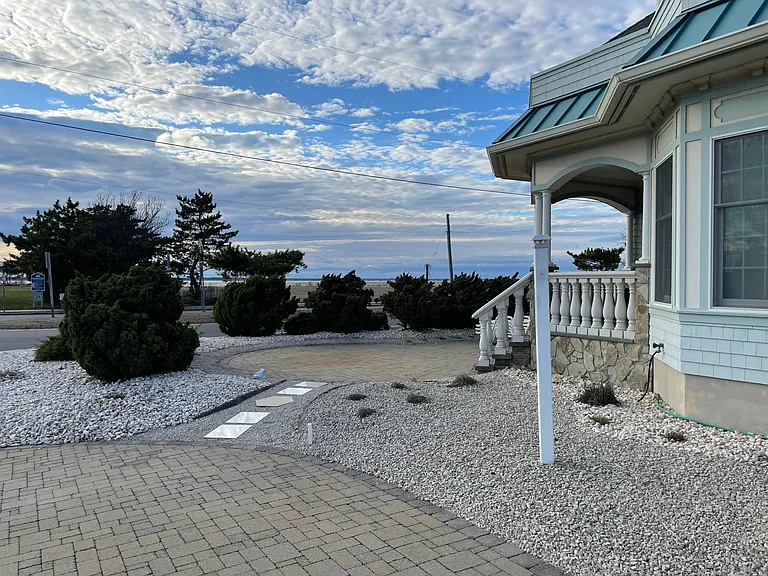 Across from the Gazebo and a short walk to tennis, Pickleball, basketball, bocce and shuffleboard