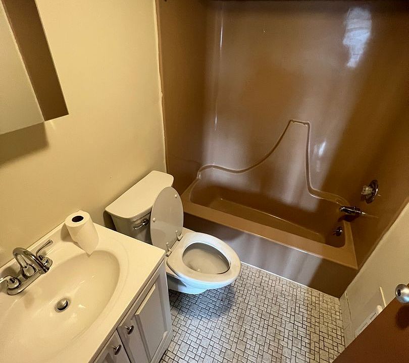 Riverview Towers Apartment Rentals Baraboo, WI Zillow