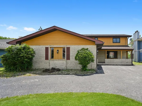 3057 201st Pl, Lynwood, IL 60411