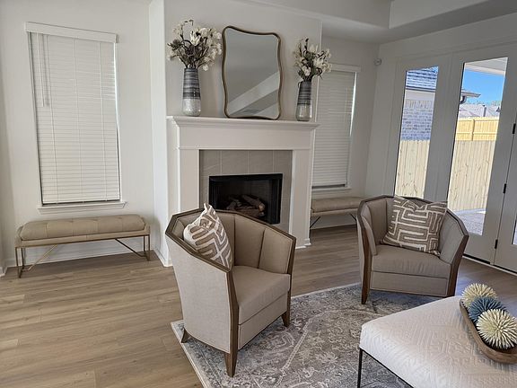 4th image of 350 Green Willow Dr Lot 370
