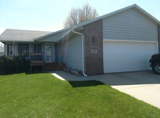 205 W Hackberry St, Brandon, SD 57005