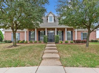 1017 Camden Ct, Woodway, TX 76712