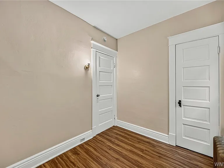 563 Humboldt Pkwy #UPPER — Photo 18
