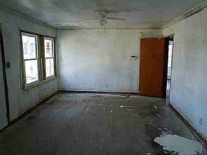5th image of 963 N Frayser Cir