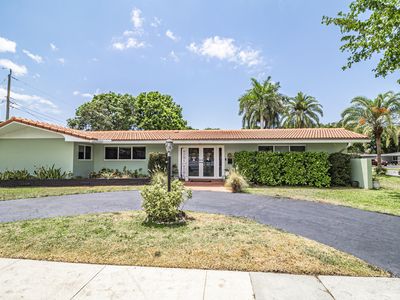 251 S Bel Air Drive, Plantation, FL, 33317